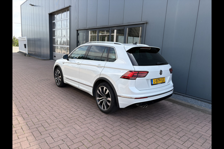 Volkswagen Tiguan 1.5 TSi 150pk DSG Highline Business R-Line CAMERA/VIRTUAL/20INCH/ORYX WHITE PEARL