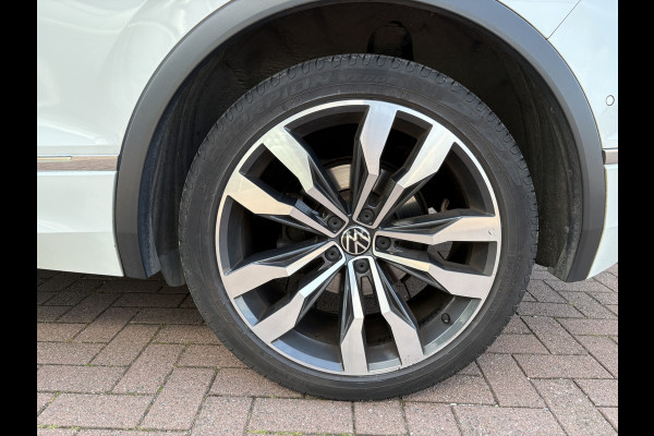 Volkswagen Tiguan 1.5 TSi 150pk DSG Highline Business R-Line CAMERA/VIRTUAL/20INCH/ORYX WHITE PEARL