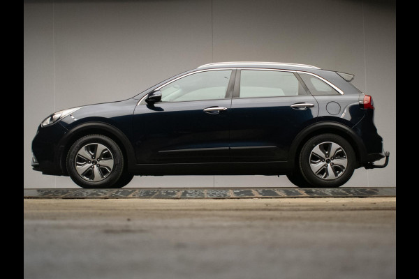 Kia Niro 1.6 GDi Hybrid DynamicLine Sport (APPLE CARPLAY,NAVI,CAMERA,LED,CRUISE,CLIMATE,SPORTSTOELEN,NETTE STAAT)