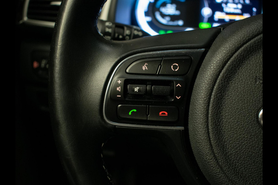 Kia Niro 1.6 GDi Hybrid DynamicLine Sport (APPLE CARPLAY,NAVI,CAMERA,LED,CRUISE,CLIMATE,SPORTSTOELEN,NETTE STAAT)