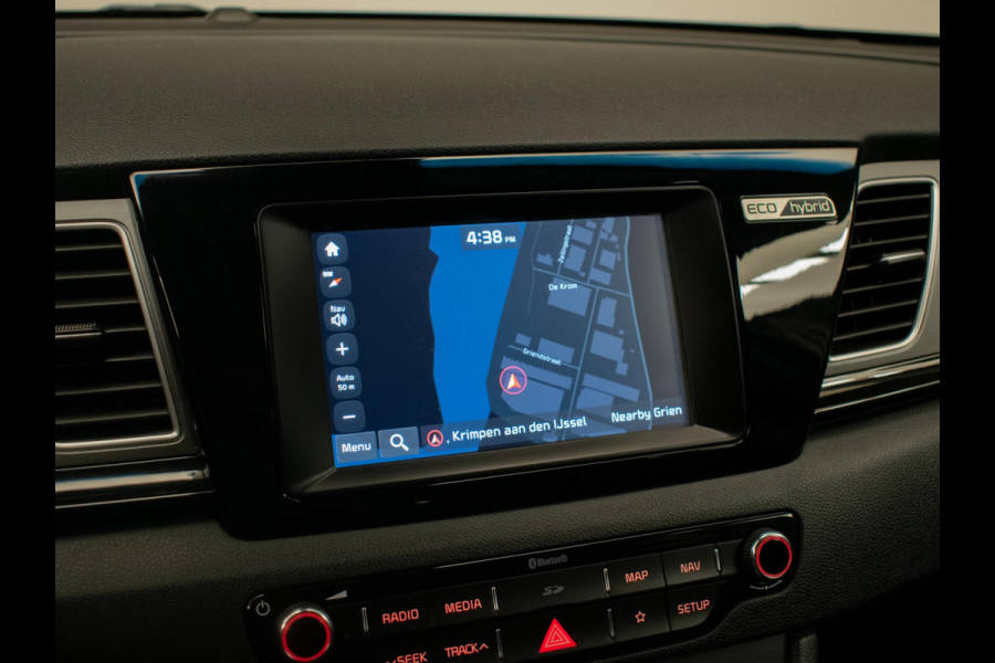 Kia Niro 1.6 GDi Hybrid DynamicLine Sport (APPLE CARPLAY,NAVI,CAMERA,LED,CRUISE,CLIMATE,SPORTSTOELEN,NETTE STAAT)