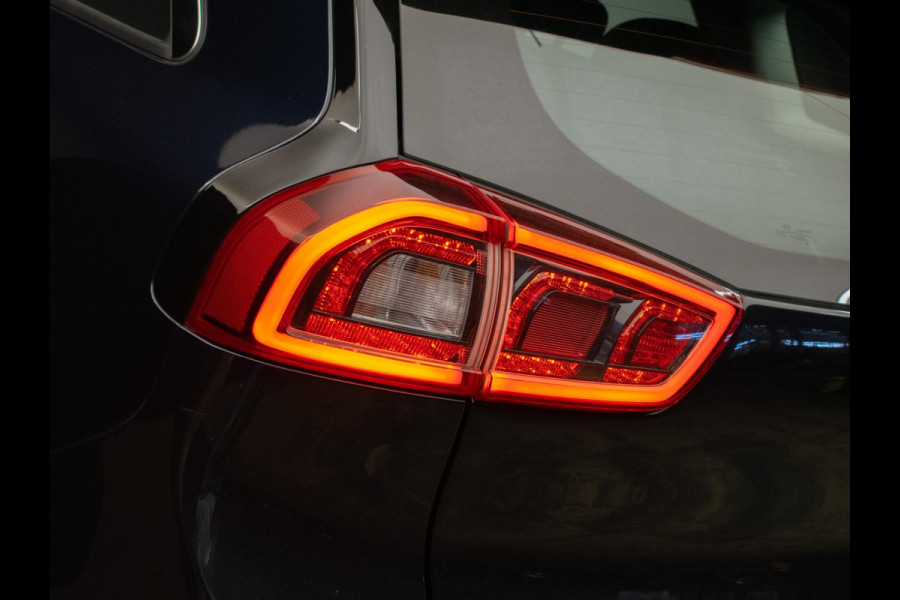 Kia Niro 1.6 GDi Hybrid DynamicLine Sport (APPLE CARPLAY,NAVI,CAMERA,LED,CRUISE,CLIMATE,SPORTSTOELEN,NETTE STAAT)
