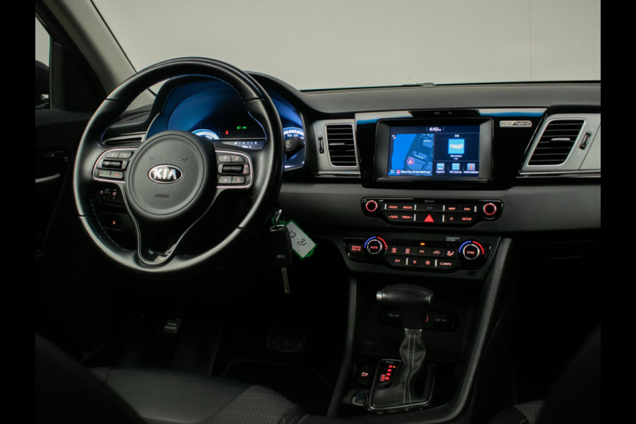 Kia Niro 1.6 GDi Hybrid DynamicLine Sport (APPLE CARPLAY,NAVI,CAMERA,LED,CRUISE,CLIMATE,SPORTSTOELEN,NETTE STAAT)