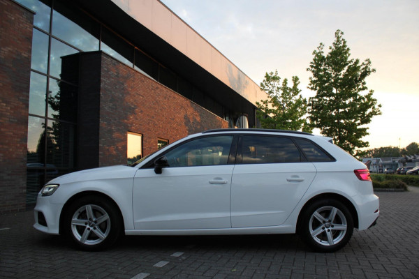 Audi A3 SPORTBACK 35 TFSI CoD Advance Sport