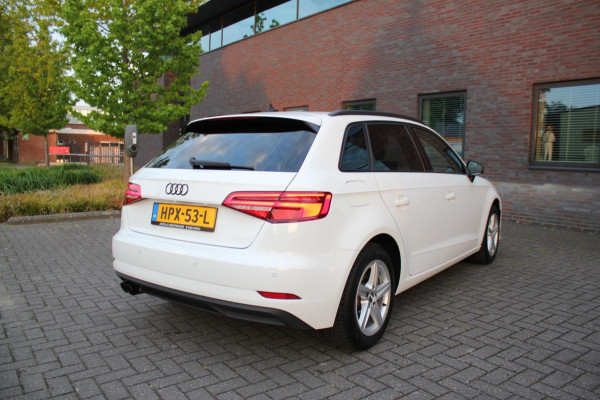 Audi A3 SPORTBACK 35 TFSI CoD Advance Sport