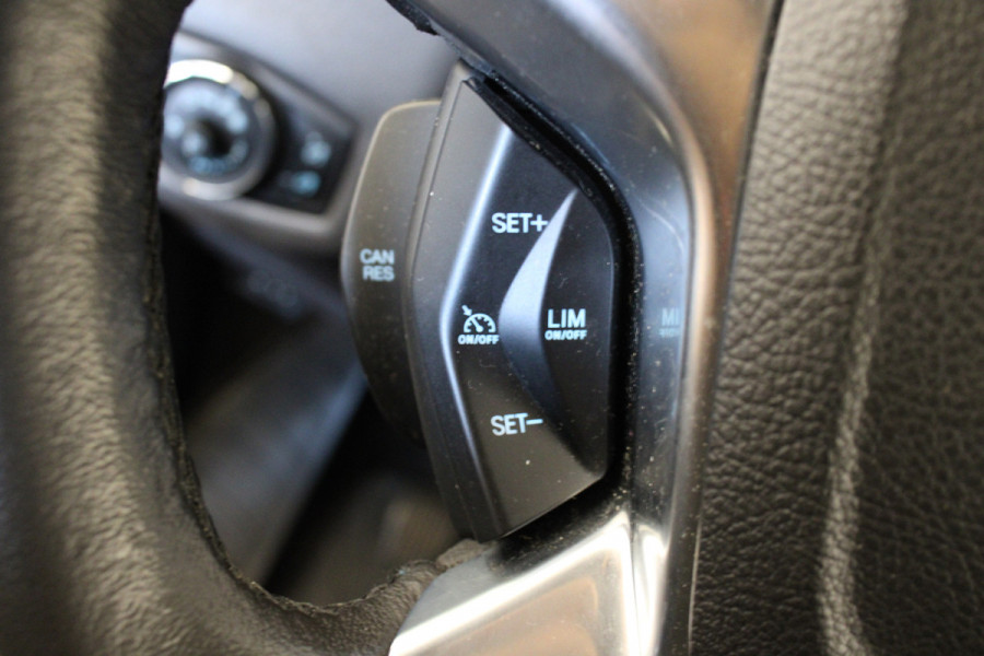 Ford Tourneo Connect Compact 1.0 Titanium