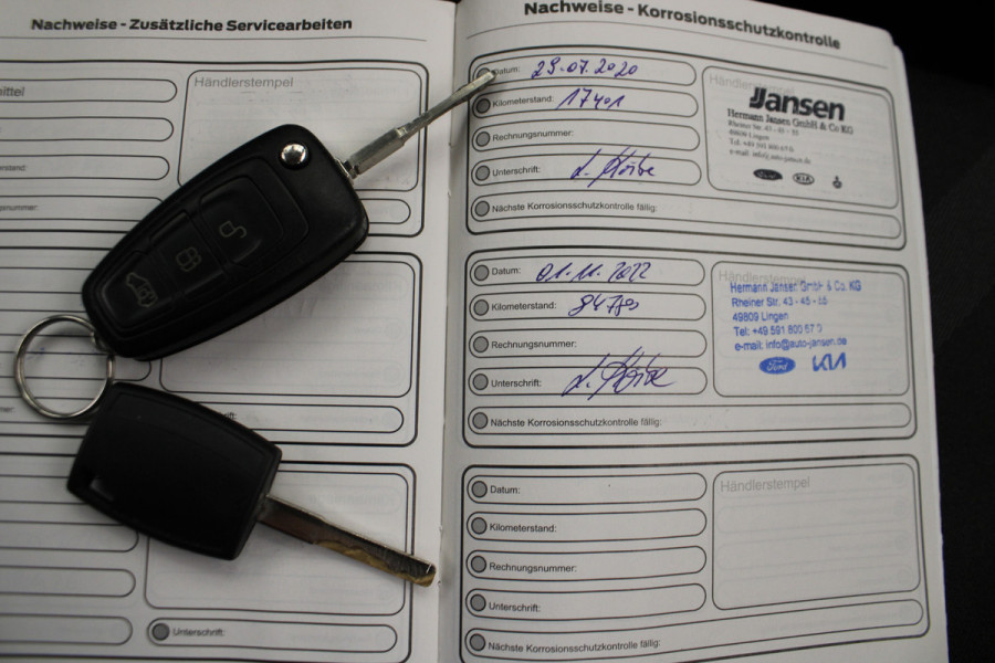 Ford Tourneo Connect Compact 1.0 Titanium