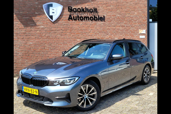 BMW 3 Serie Touring 320e Radar, Adaptive Cruise, Carplay, HIFI, DAB, El, trekhaak (BMW Dealer onderhouden)