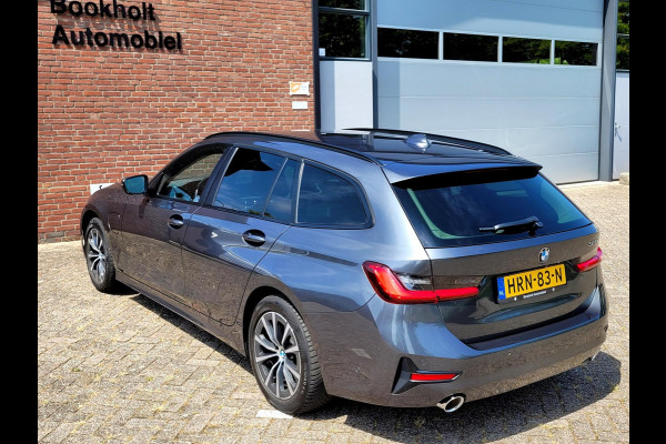 BMW 3 Serie Touring 320e Radar, Adaptive Cruise, Carplay, HIFI, DAB, El, trekhaak (BMW Dealer onderhouden)