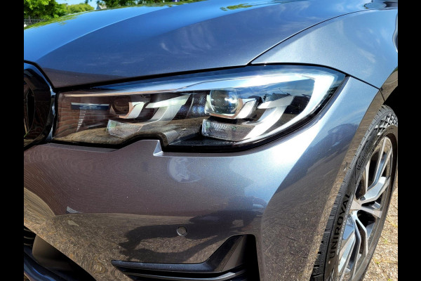 BMW 3 Serie Touring 320e Radar, Adaptive Cruise, Carplay, HIFI, DAB, El, trekhaak (BMW Dealer onderhouden)