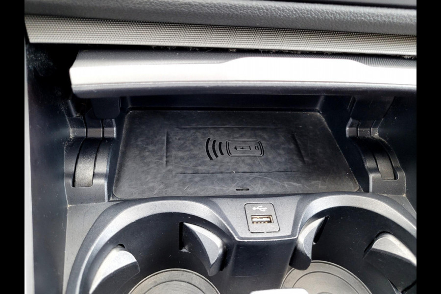 BMW 3 Serie Touring 320e Radar, Adaptive Cruise, Carplay, HIFI, DAB, El, trekhaak (BMW Dealer onderhouden)