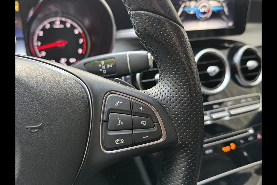 Mercedes-Benz C-Klasse Estate 180 Business Automaat Navigatiesysteem | Trekhaak | LED verlichting | Climate control | Cruise control | Getint glas | 17