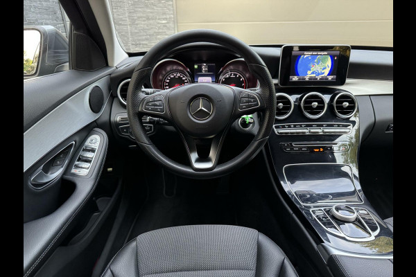 Mercedes-Benz C-Klasse Estate 180 Business Automaat Navigatiesysteem | Trekhaak | LED verlichting | Climate control | Cruise control | Getint glas | 17