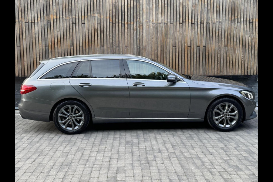 Mercedes-Benz C-Klasse Estate 180 Business Automaat Navigatiesysteem | Trekhaak | LED verlichting | Climate control | Cruise control | Getint glas | 17