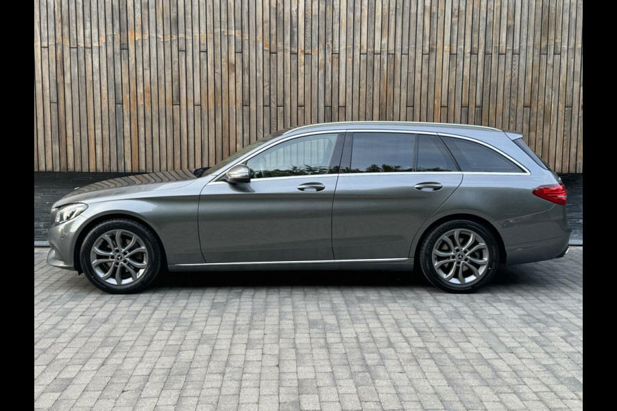 Mercedes-Benz C-Klasse Estate 180 Business Automaat Navigatiesysteem | Trekhaak | LED verlichting | Climate control | Cruise control | Getint glas | 17