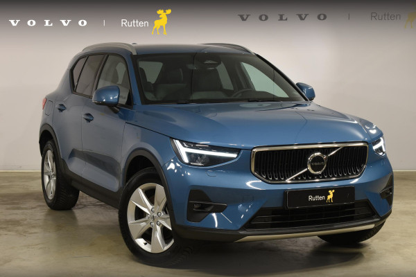 Volvo XC40 B3 177PK Automaat Core / Navigatie / Camera / Adaptieve Cruisecontrol / Stuur-Stoelverwarming / LM Velgen / Trekhaak /