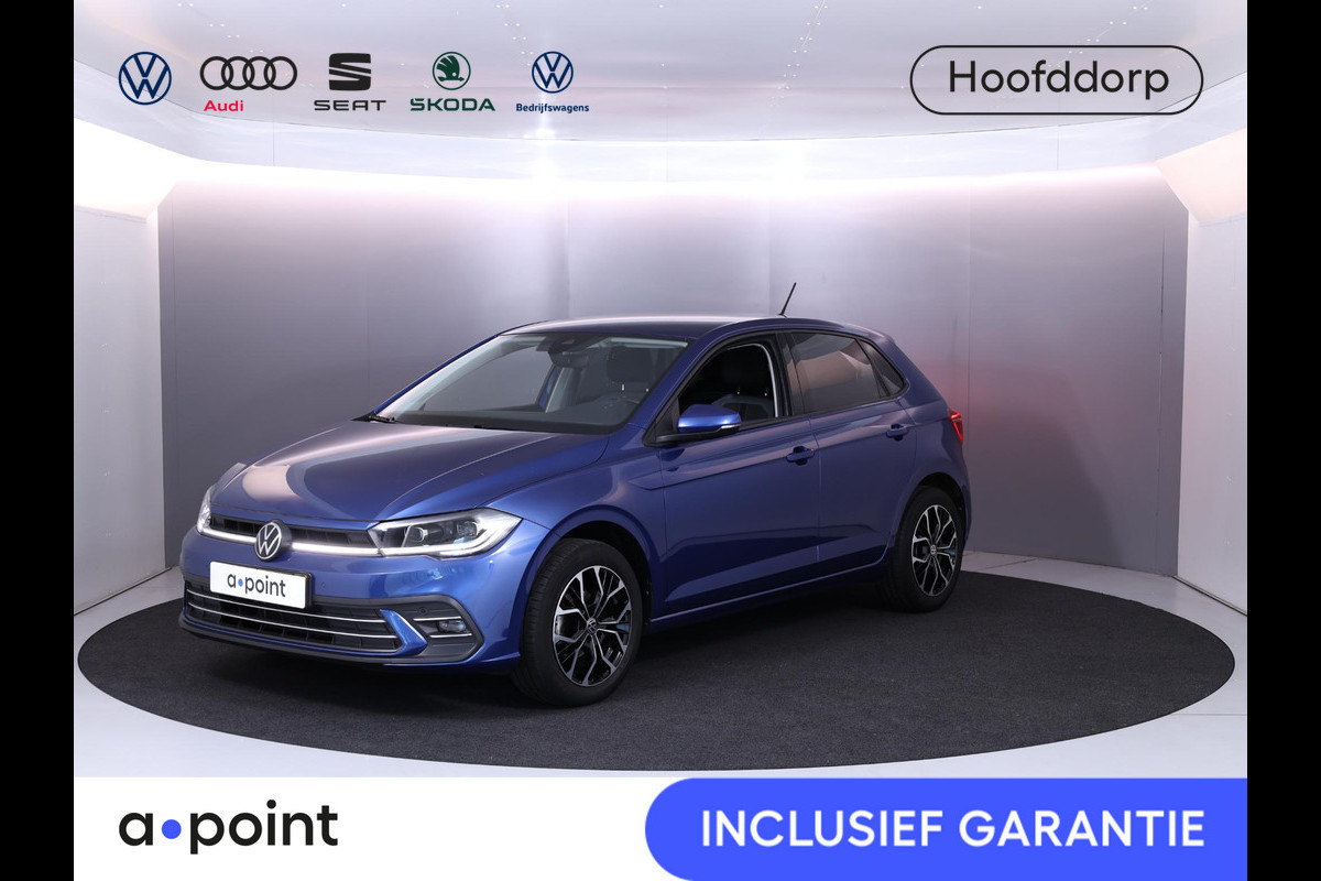 Volkswagen Polo 1.0 TSI Style 95 pk | Navigatie | LM-velgen|Parkeersensoren | Digital display| Trekhaak Volkswagen Polo 1.0 TSI Style 95 pk | Navigatie | LM-velgen|Parkeersensoren | Digital display| Trekhaak