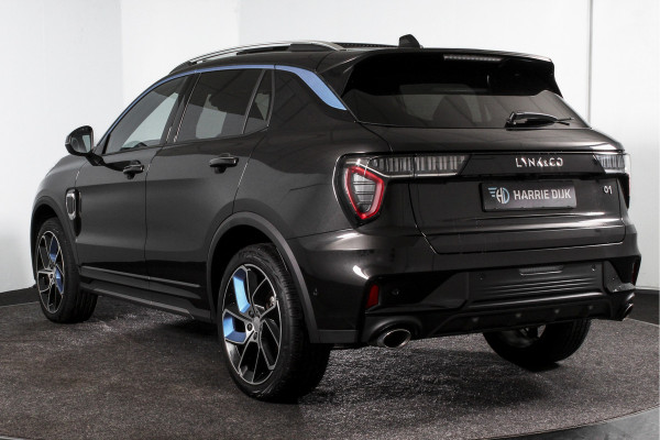 Lynk & Co 01 1.5 PHEV 261PK MY23 | 360 Camera | 7.4 kWh Boordlader | Donkere hemel | S/K-panodak | Adapt. Cruise | Memory | Elek. klep | LM 20" | 7226