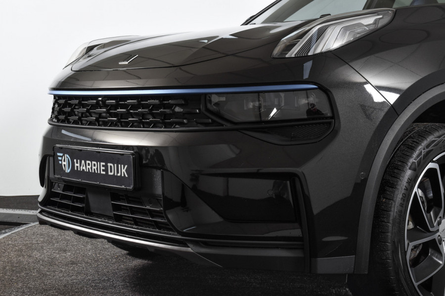 Lynk & Co 01 1.5 PHEV 261PK MY23 | 360 Camera | 7.4 kWh Boordlader | Donkere hemel | S/K-panodak | Adapt. Cruise | Memory | Elek. klep | LM 20" | 7226