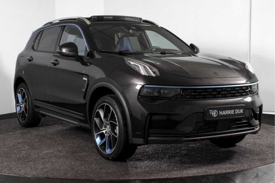 Lynk & Co 01 1.5 PHEV 261PK MY23 | 360 Camera | 7.4 kWh Boordlader | Donkere hemel | S/K-panodak | Adapt. Cruise | Memory | Elek. klep | LM 20" | 7226