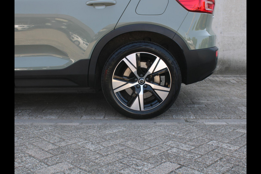 Volvo XC40 Recharge P8 AWD R-Design | SAGE GREEN | SOH 91% | ACHTERUITRIJCAMERA | WARMTEPOMP |