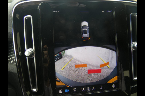 Volvo XC40 Recharge P8 AWD R-Design | SAGE GREEN | SOH 91% | ACHTERUITRIJCAMERA | WARMTEPOMP |