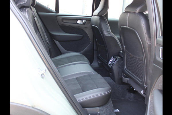 Volvo XC40 Recharge P8 AWD R-Design | SAGE GREEN | SOH 91% | ACHTERUITRIJCAMERA | WARMTEPOMP |