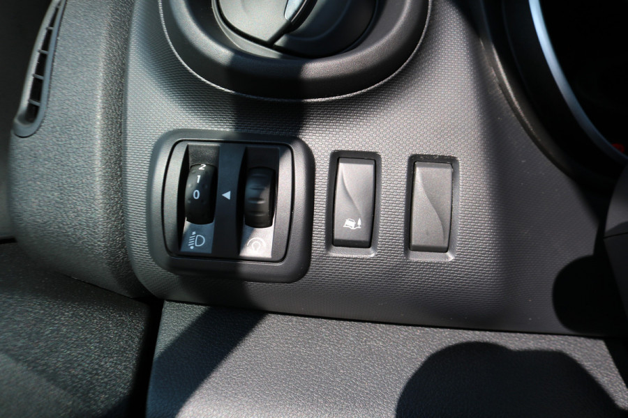 Renault Trafic 2.0 dCi 145pk L1 H1 Airco Navigatie Imperiaal