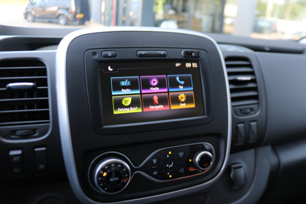Renault Trafic 2.0 dCi 145pk L1 H1 Airco Navigatie Imperiaal