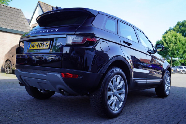 Land Rover Range Rover Evoque 2.0 TD4 SE Dynamic | Facelift | Panorama | Achteruitrijcamera | Automaat | Stoelverwarming | Xenon