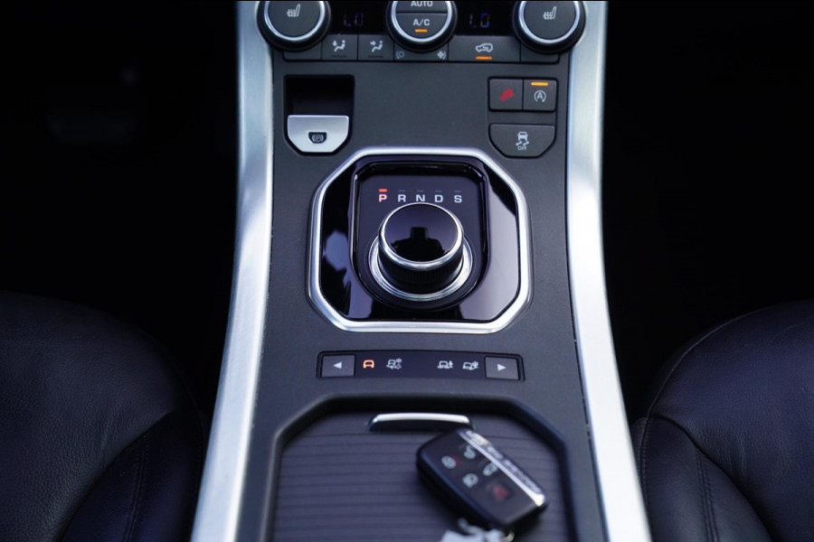 Land Rover Range Rover Evoque 2.0 TD4 SE Dynamic | Facelift | Panorama | Achteruitrijcamera | Automaat | Stoelverwarming | Xenon