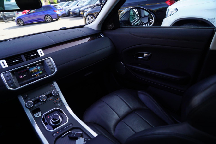 Land Rover Range Rover Evoque 2.0 TD4 SE Dynamic | Facelift | Panorama | Achteruitrijcamera | Automaat | Stoelverwarming | Xenon
