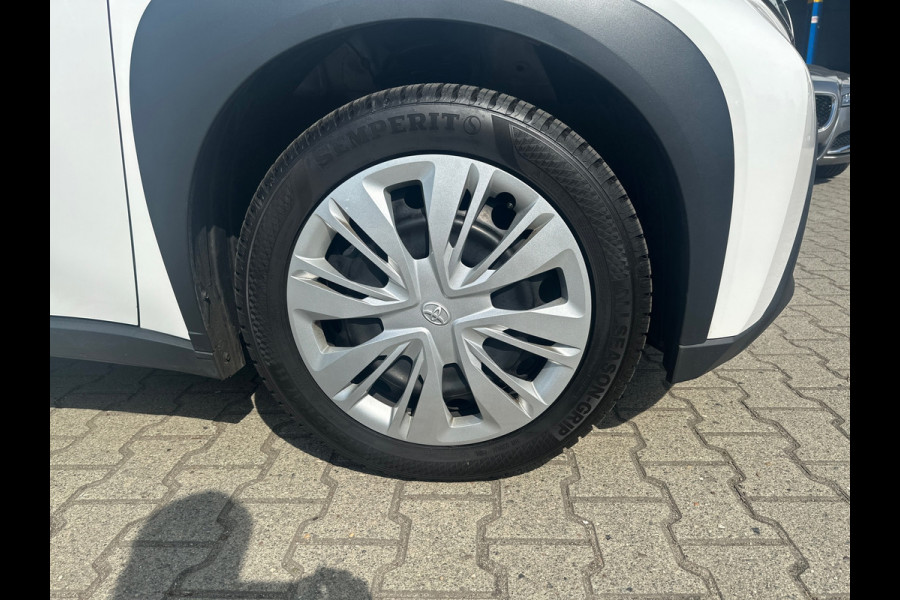 Toyota Aygo X 1.0 VVT-i MT Play CAMERA/CARPLAY (BOVAG/RIJKLAARPRIJS)