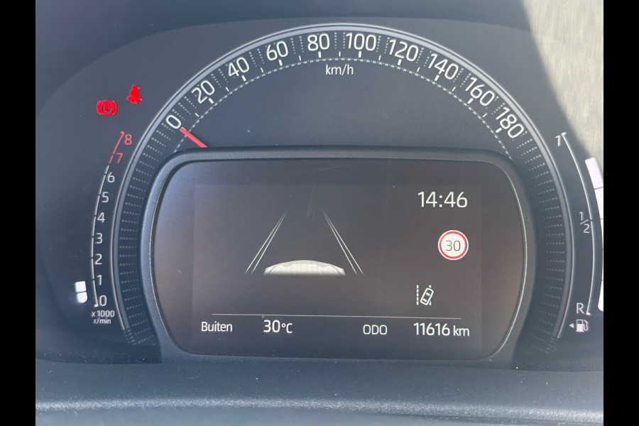 Toyota Aygo X 1.0 VVT-i MT Play CAMERA/CARPLAY (BOVAG/RIJKLAARPRIJS)
