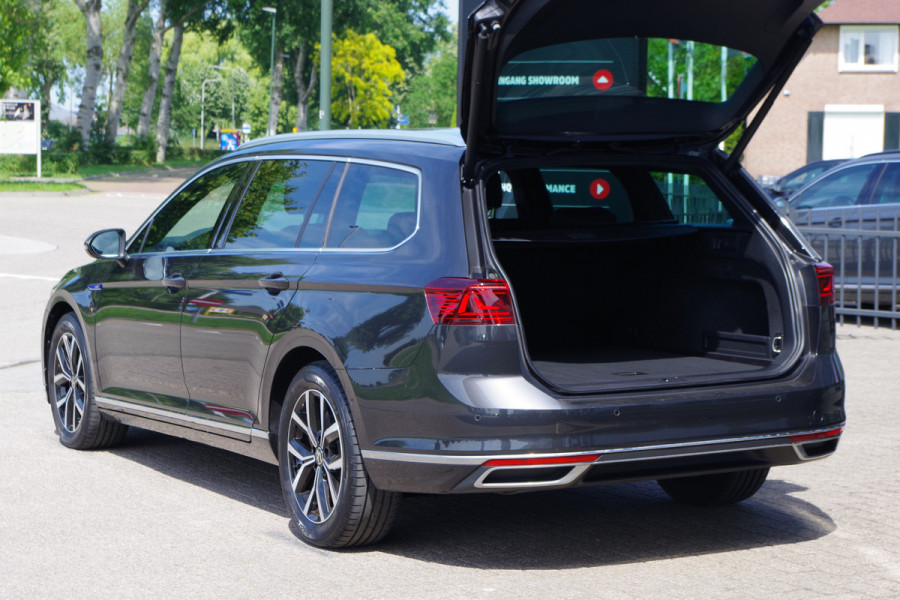 Volkswagen Passat Variant 1.4 TSI PHEV GTE 218 PK BNS, Leder/Alcantara, Adap. LED, Carplay, Adap. Cruise Control