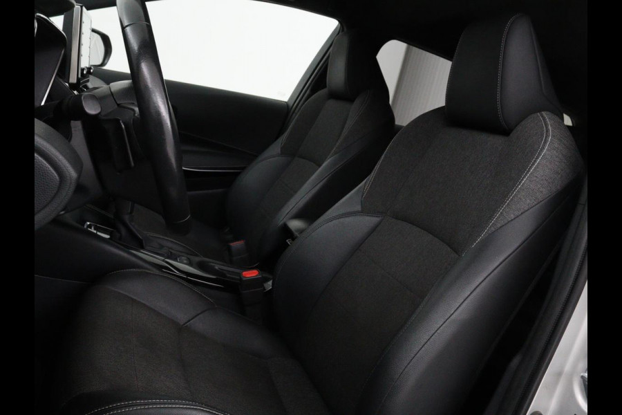 Toyota Corolla Touring Sports 2.0 Hybrid Business Plus | Stoelverwarming | Adaptive cruise | Full LED | Carplay | Keyless | Climate control | Camera