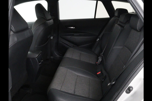Toyota Corolla Touring Sports 2.0 Hybrid Business Plus | Stoelverwarming | Adaptive cruise | Full LED | Carplay | Keyless | Climate control | Camera