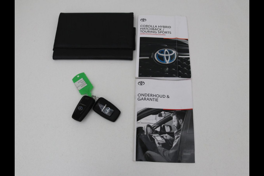 Toyota Corolla Touring Sports 2.0 Hybrid Business Plus | Stoelverwarming | Adaptive cruise | Full LED | Carplay | Keyless | Climate control | Camera