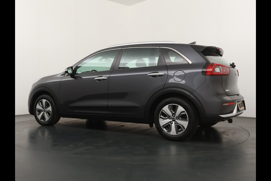 Kia Niro 1.6 GDi Hybrid DynamicLine Apple Carplay/Android Auto - Cruise Control - Climate Control - Navigatie 12 Maanden BOVAG Garantie