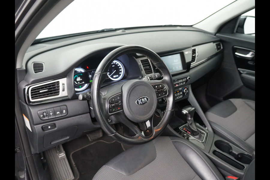Kia Niro 1.6 GDi Hybrid DynamicLine Apple Carplay/Android Auto - Cruise Control - Climate Control - Navigatie 12 Maanden BOVAG Garantie