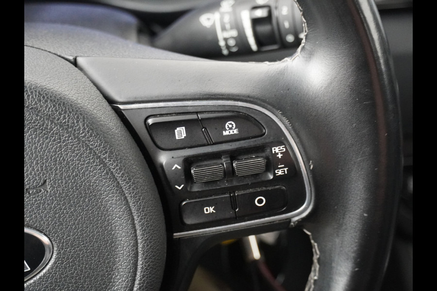 Kia Niro 1.6 GDi Hybrid DynamicLine Apple Carplay/Android Auto - Cruise Control - Climate Control - Navigatie 12 Maanden BOVAG Garantie