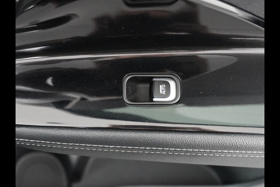 Kia Niro 1.6 GDi Hybrid DynamicLine Apple Carplay/Android Auto - Cruise Control - Climate Control - Navigatie 12 Maanden BOVAG Garantie