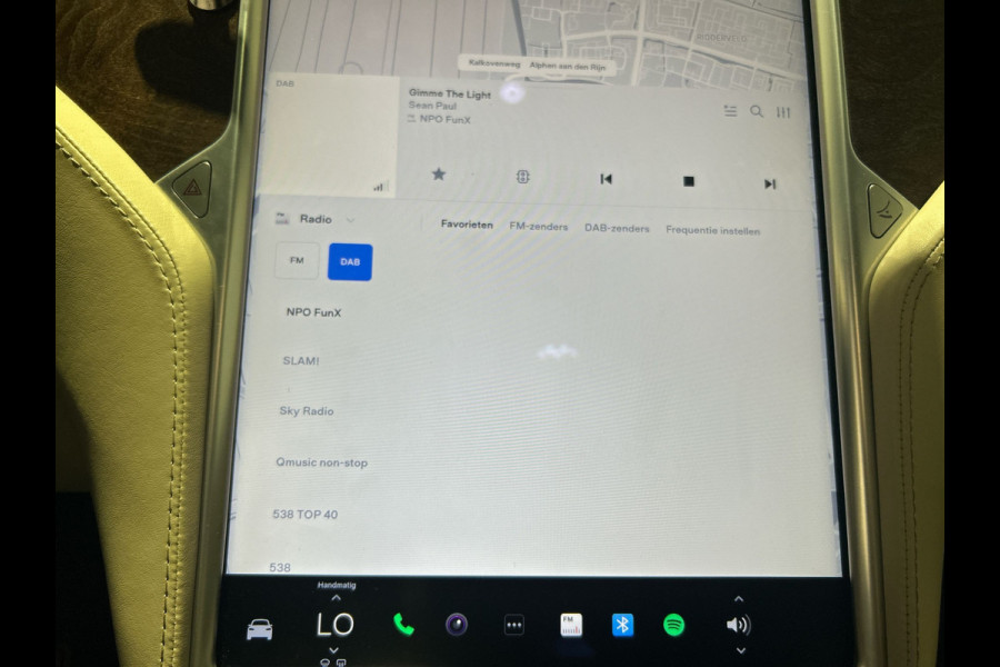Tesla Model X 75D Base 6p. | Trekhaak | SoH (batterijcheck) 92 % score!