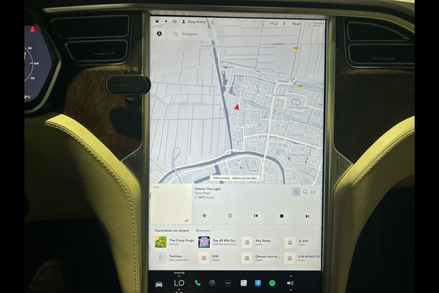 Tesla Model X 75D Base 6p. | Trekhaak | SoH (batterijcheck) 92 % score!