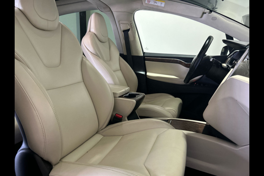 Tesla Model X 75D Base 6p. | Trekhaak | SoH (batterijcheck) 92 % score!