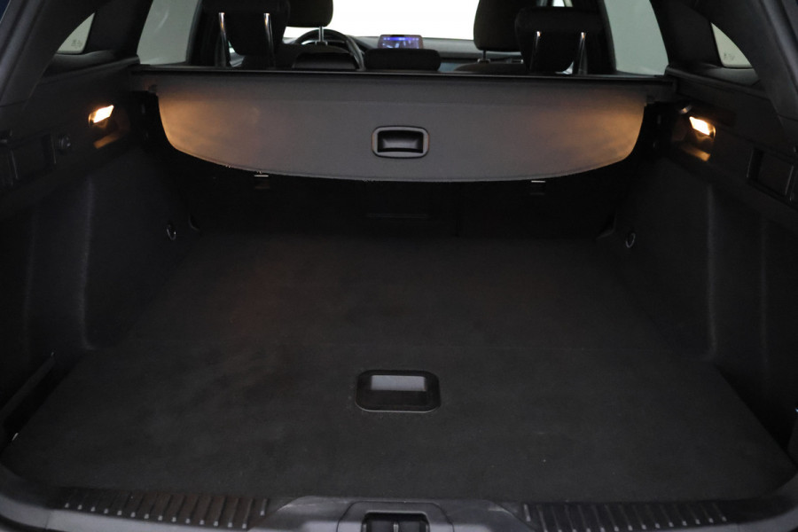 Ford FOCUS Wagon 1.0 EcoBoost Hybrid Active X Business Active, Navigatie, Cliamte, Trekhaak,