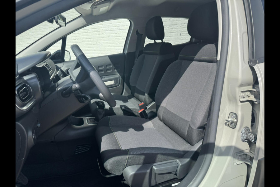 Citroën C3 1.2 PureTech C-Series Navigatie Clima Cruise Carplay Led Lm velgen