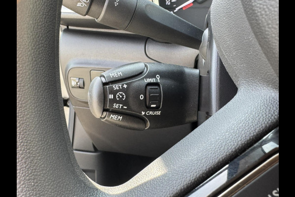 Citroën C3 1.2 PureTech C-Series Navigatie Clima Cruise Carplay Led Lm velgen