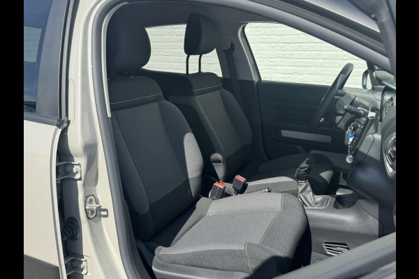 Citroën C3 1.2 PureTech C-Series Navigatie Clima Cruise Carplay Led Lm velgen
