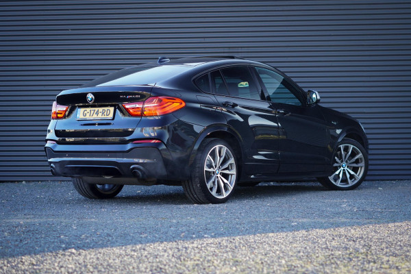 BMW X4 M40i High Executive / Schuifdak / Carplay / Trekhaak / ACC